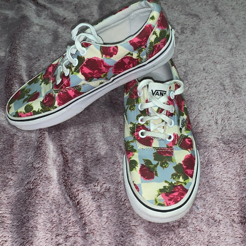 Vans blue checked and roses size 6.5